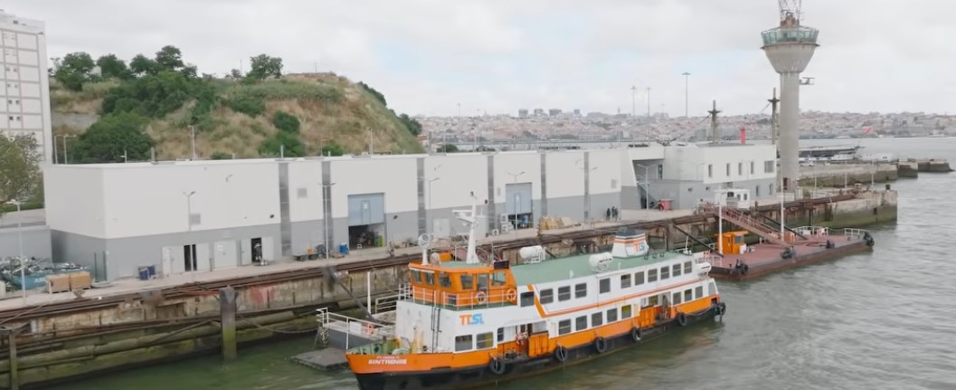 Doca 13 / Transtejo - Almada